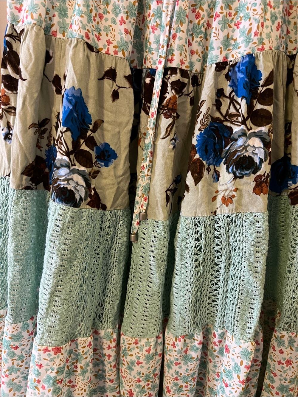 POL Mint Green Floral Tiered Maxi Skirt: S - Picture 3 of 7